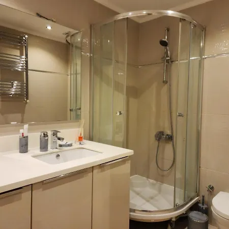 Luxury In * اسطنبول